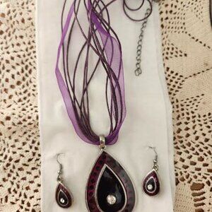 Purple Fashion Neckless and Earring set